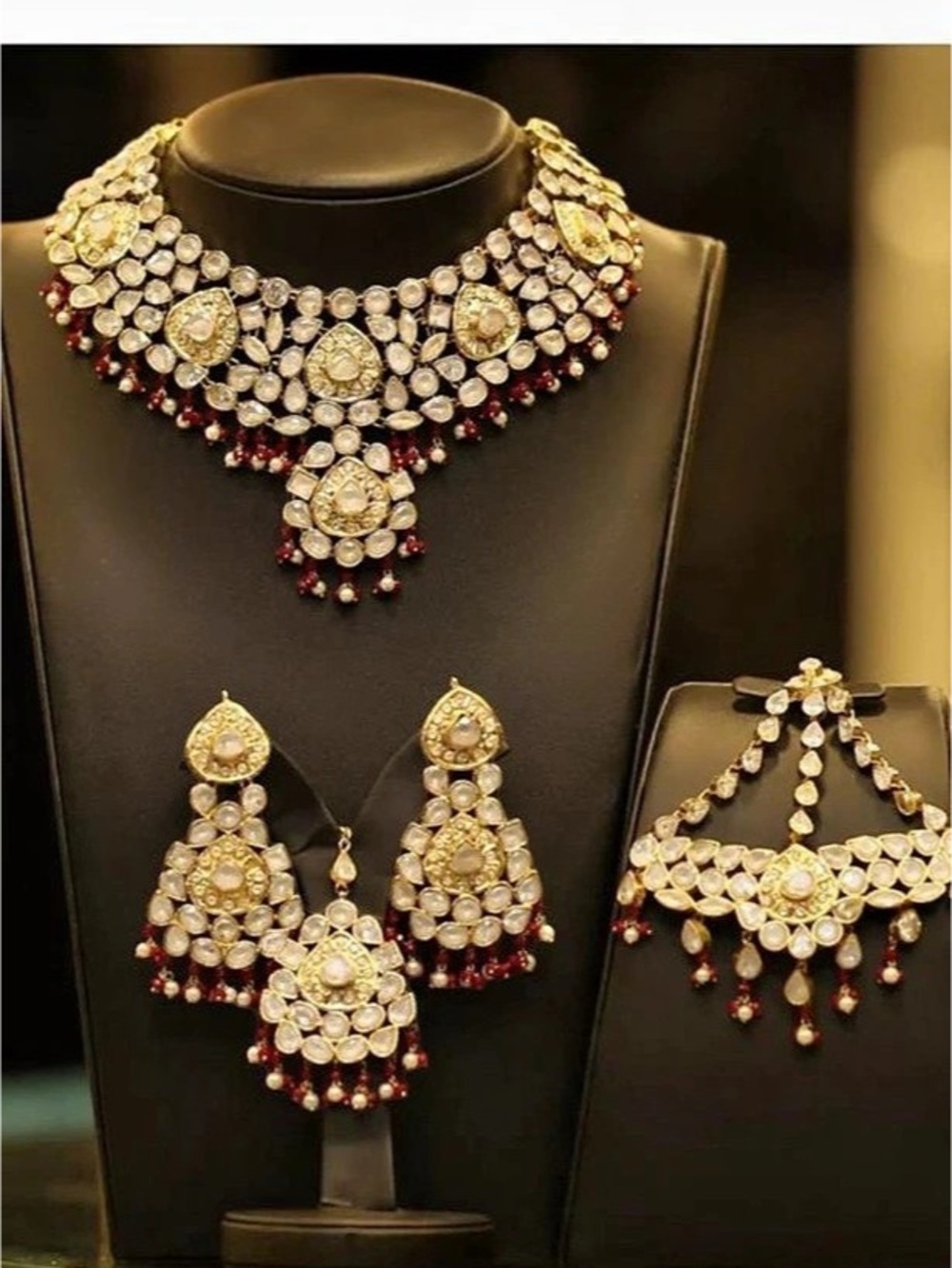 Pakistani/Indian jewelry
AK Jewels Layla Set Gold & Red Jewelry Set